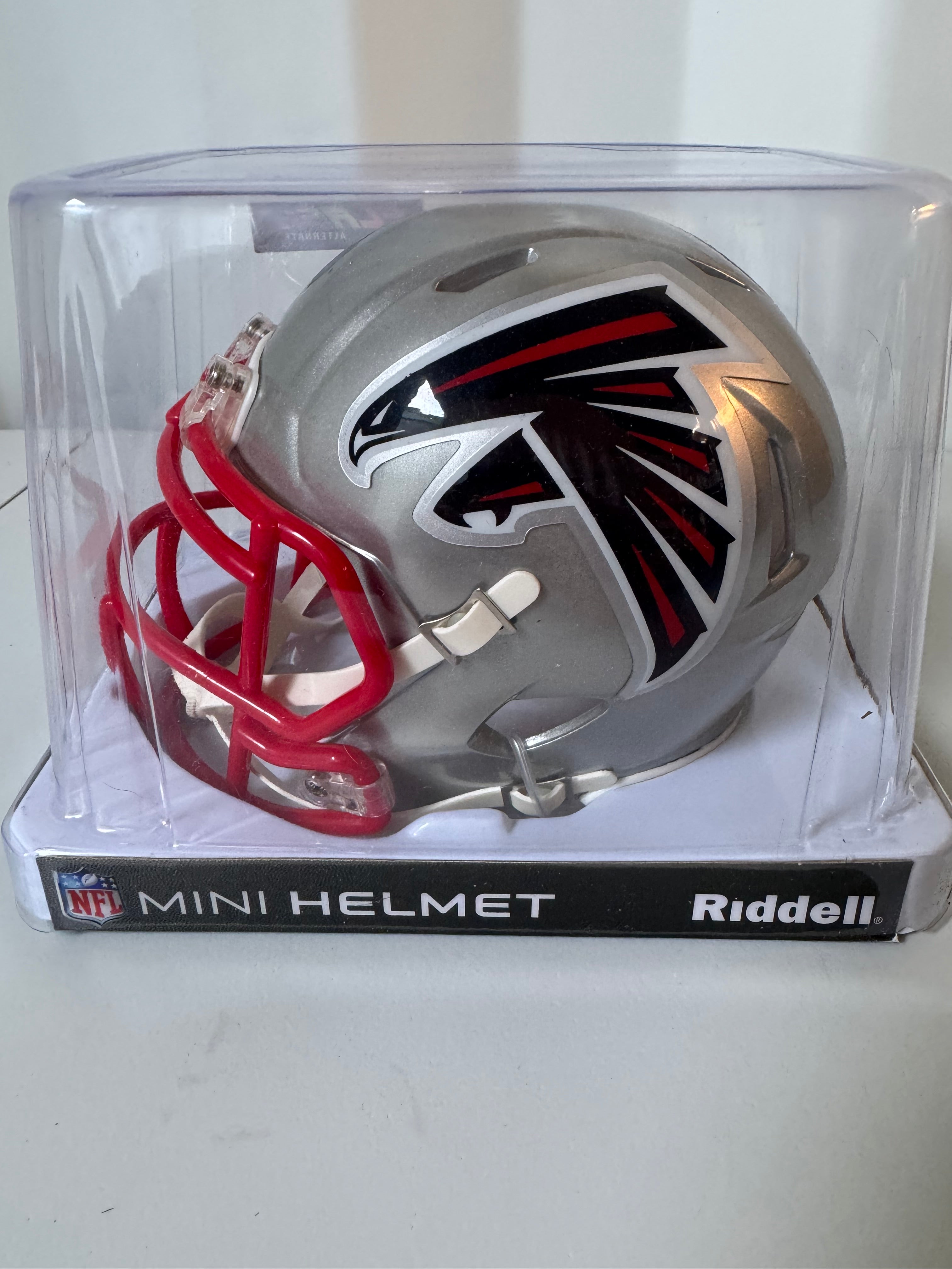 Kyle Pitts Signed Flash Alternate Mini Helmet (Falcons - Beckett COA)