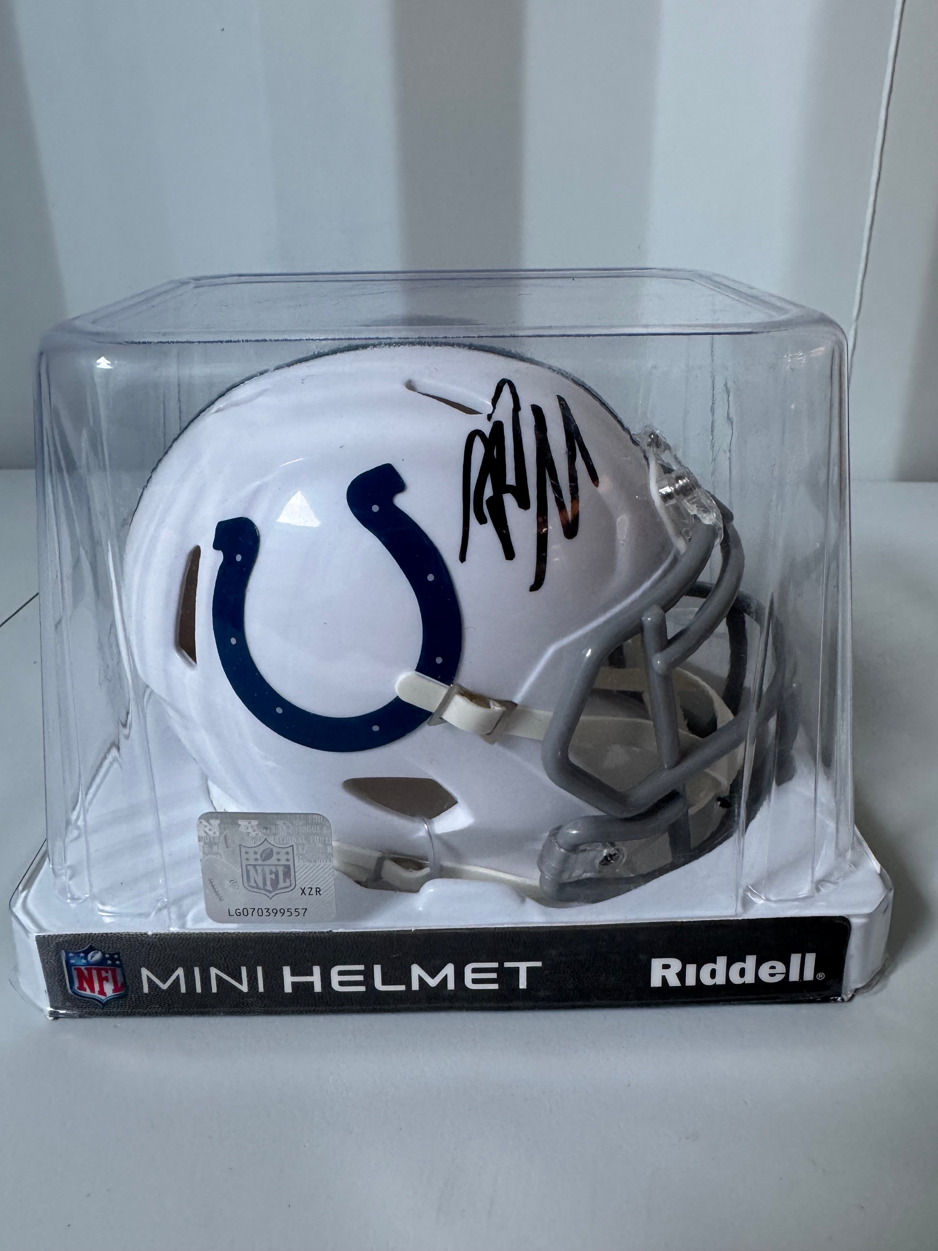 Riley Leonard Signed Mini Helmet (Colts - JSA COA)