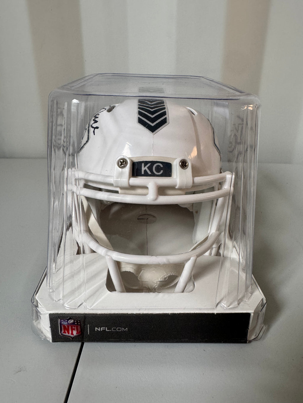 Christian Okoye Signed Salute To Service Alternate Speed Mini Helmet (Chiefs - JSA COA)